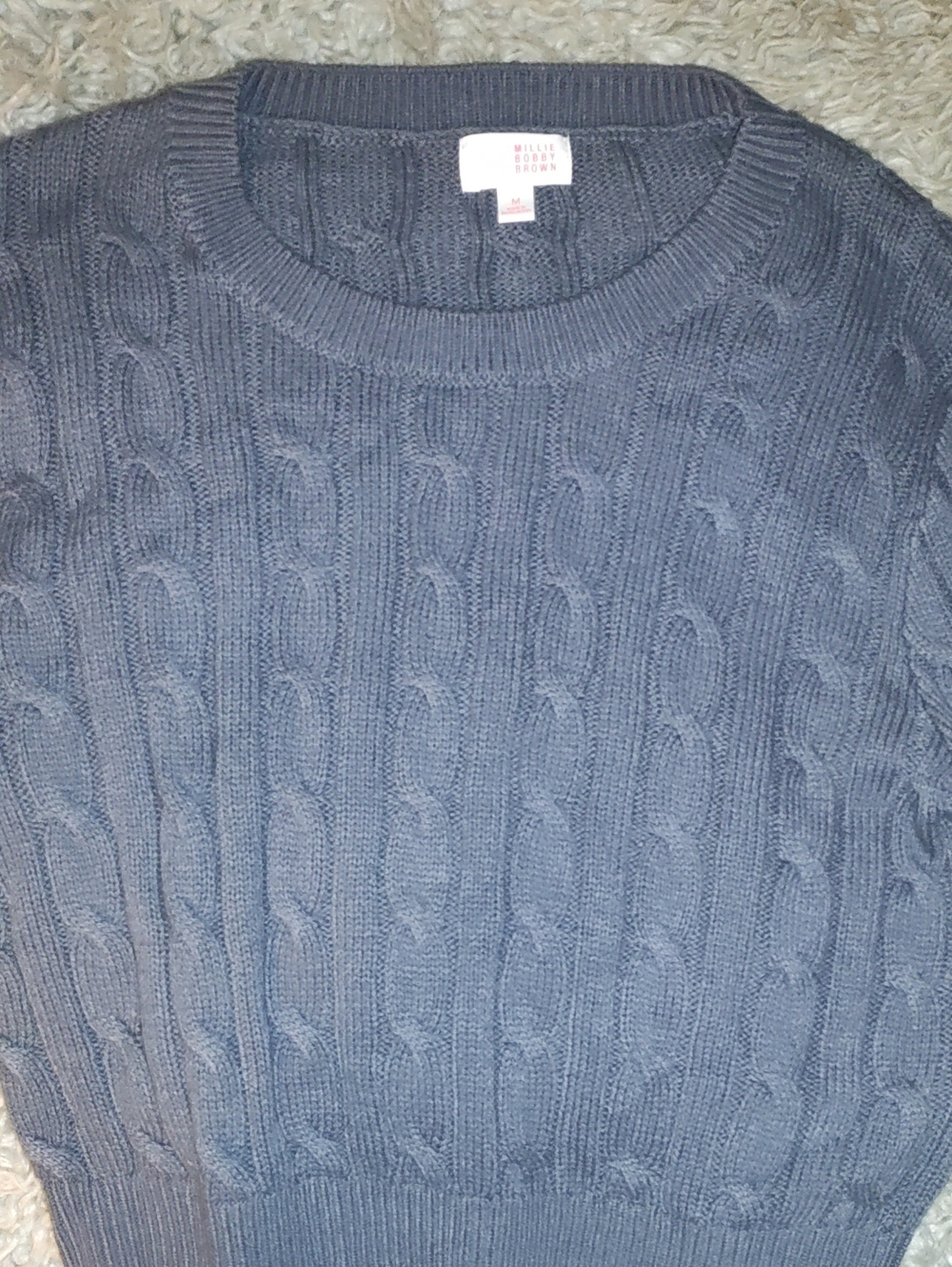 Cable-Knit Crewneck Sweater in Gray